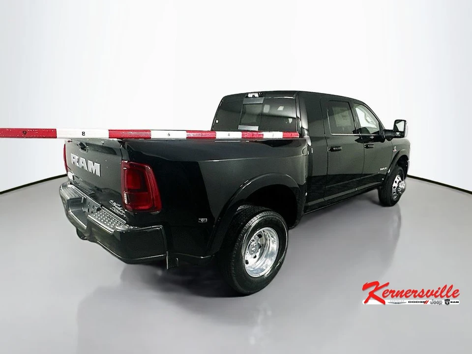 2026 Ram 3500 - Image 8 of 12