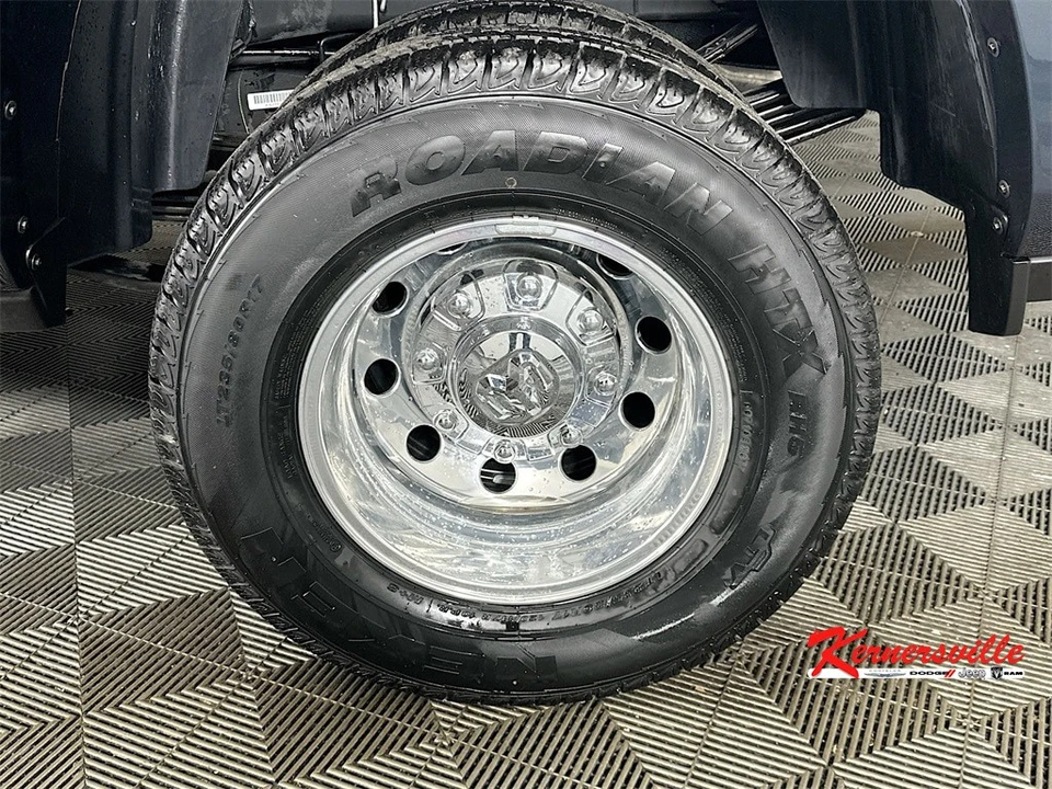 2026 Ram 3500 - Image 17 of 21