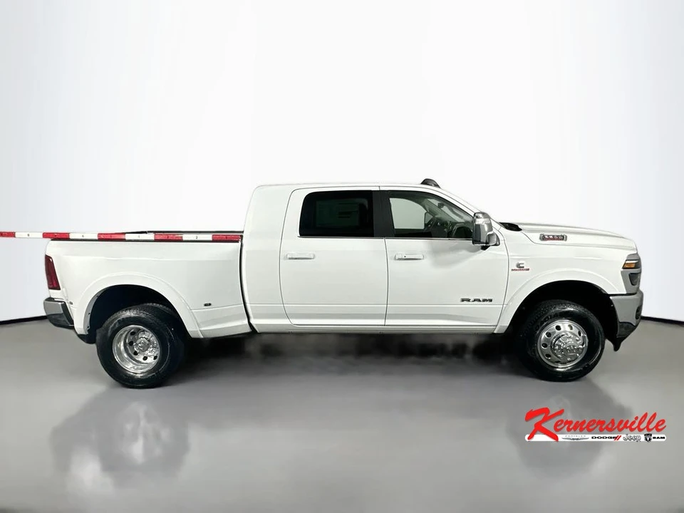 2026 Ram 3500 - Image 8 of 12