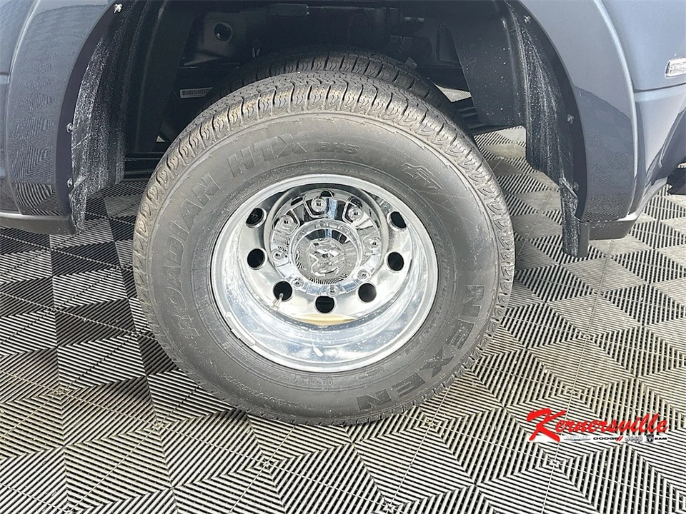 2026 Ram 3500 - Image 17 of 21