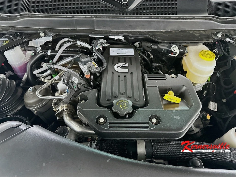 2026 Ram 3500 - Image 18 of 21