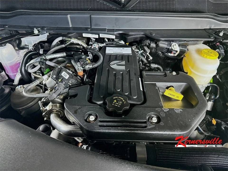 2026 Ram 3500 - Image 18 of 21