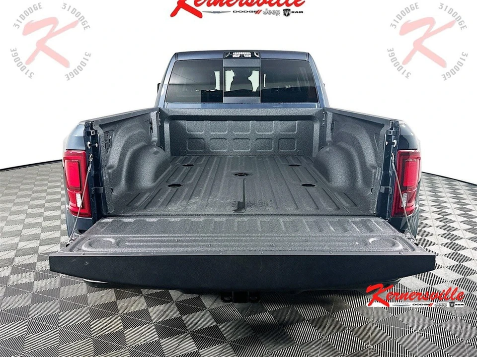 2026 Ram 3500 - Image 16 of 21