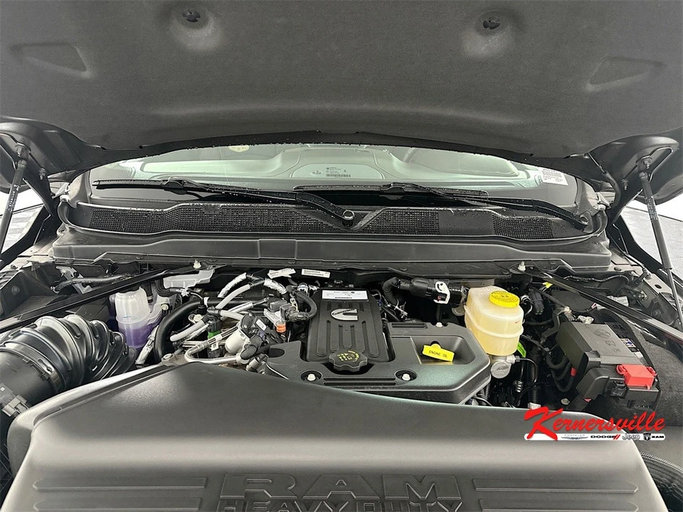 2026 Ram 3500 - Image 18 of 21