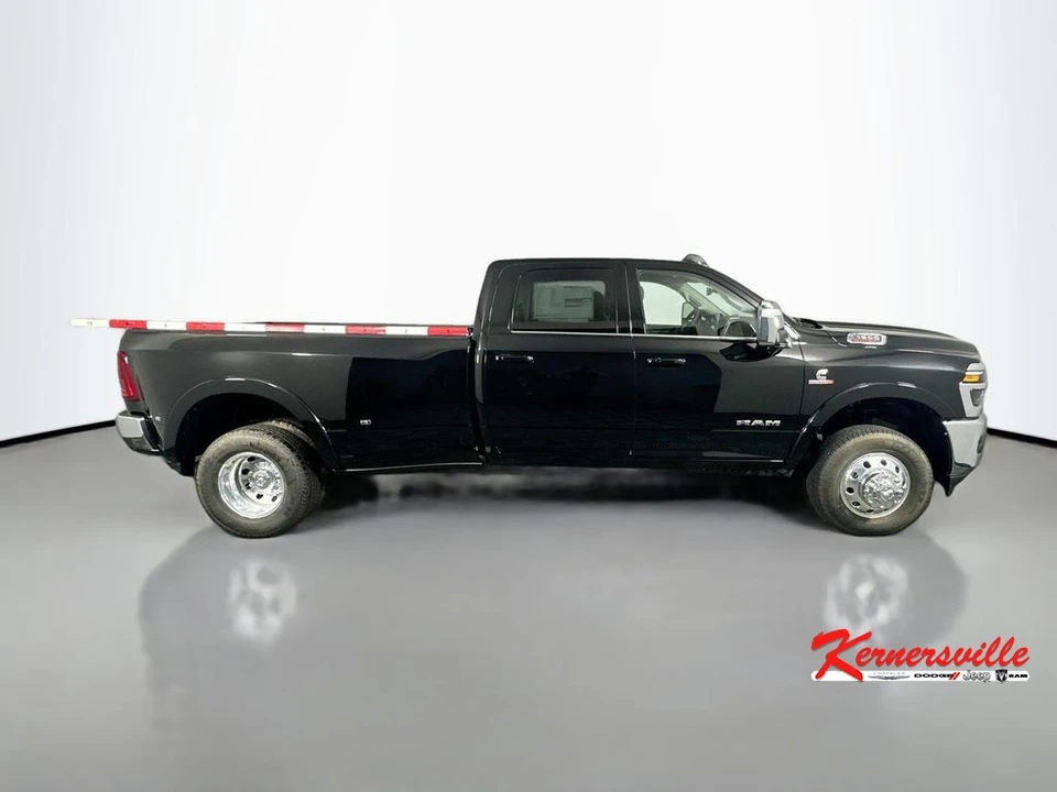 2026 Ram 3500 - Image 8 of 12