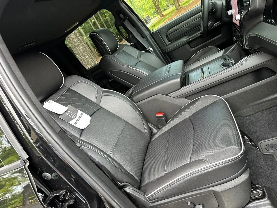 2026 Ram 3500 - Image 23 of 24