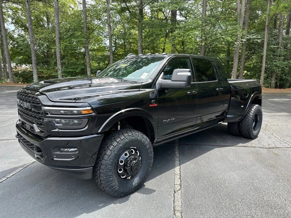 2026 Ram 3500 - Image 3 of 24