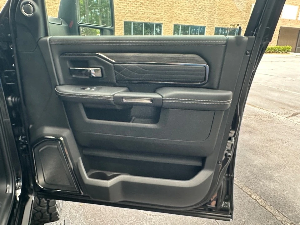 2026 Ram 3500 - Image 22 of 24