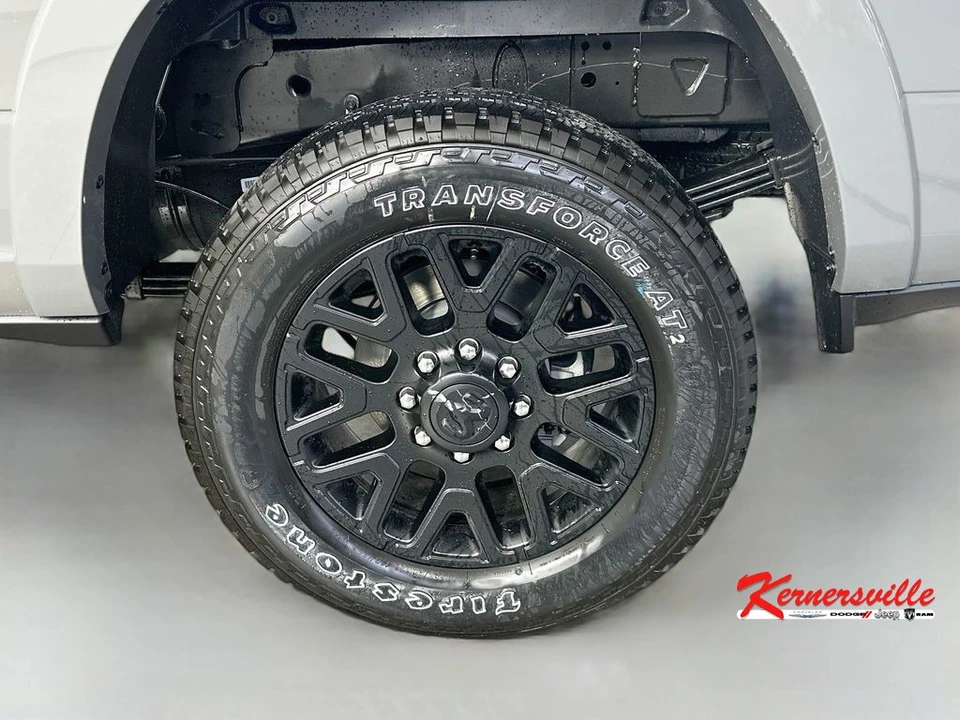 2026 Ram 3500 - Image 18 of 22