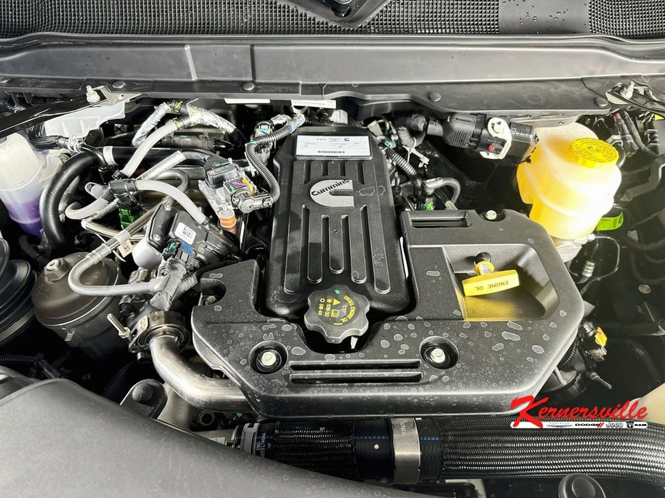 2026 Ram 3500 - Image 19 of 23