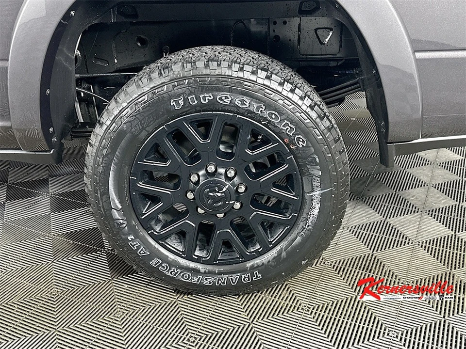 2026 Ram 3500 - Image 17 of 21