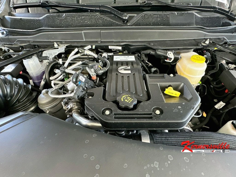 2026 Ram 3500 - Image 19 of 24