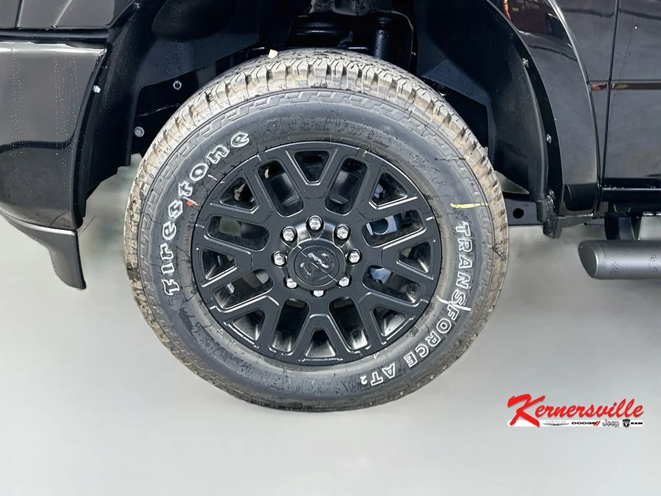 2026 Ram 3500 - Image 17 of 21