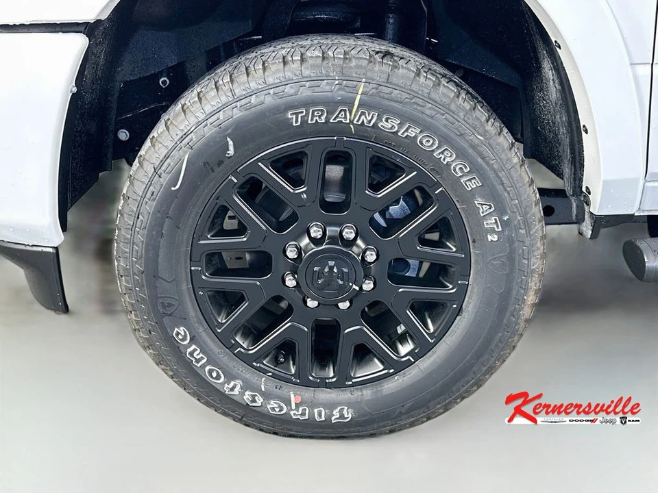 2026 Ram 3500 - Image 16 of 21