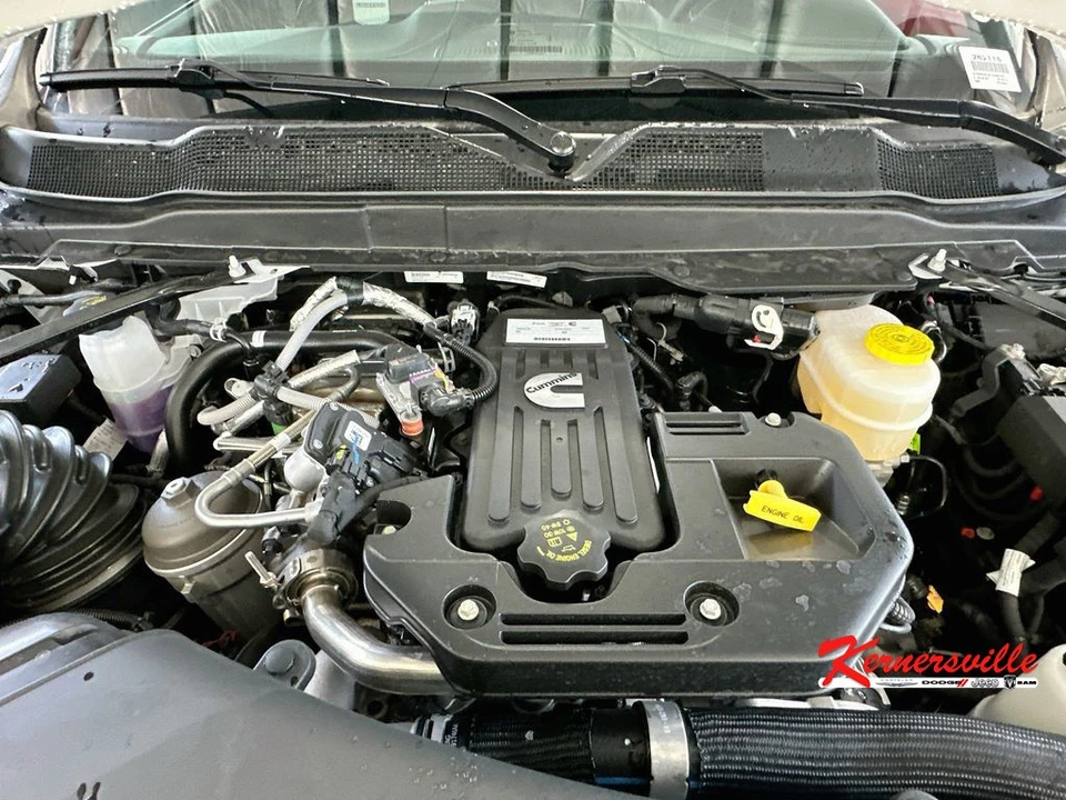 2026 Ram 3500 - Image 17 of 21