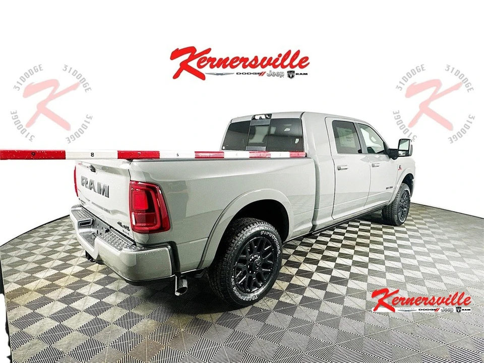 2026 Ram 3500 - Image 7 of 12
