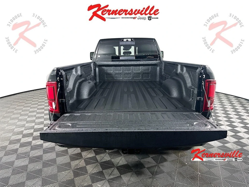 2026 Ram 3500 - Image 16 of 21