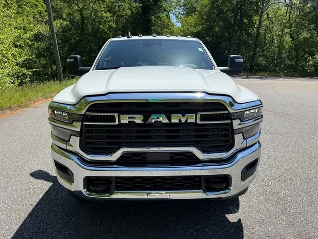 2026 Ram 3500 - Image 4 of 31