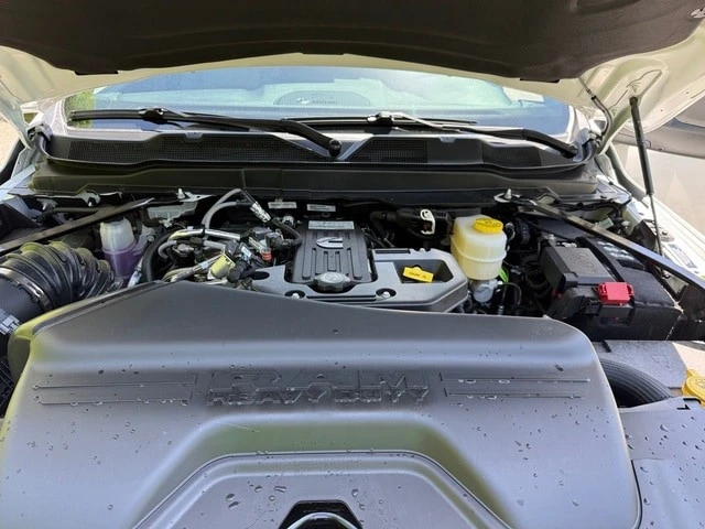 2026 Ram 3500 - Image 13 of 31