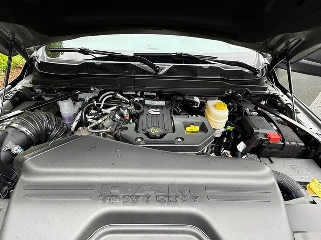2026 Ram 3500 - Image 12 of 30