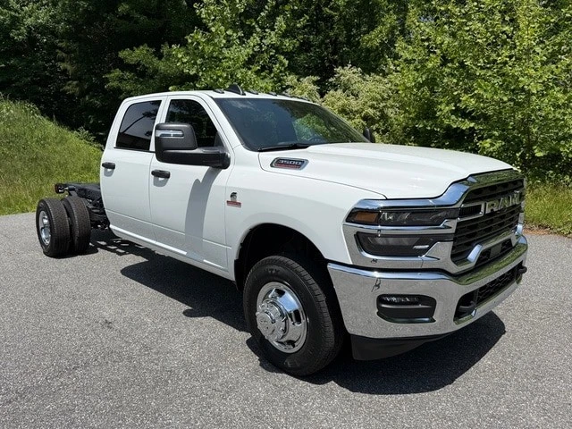 2026 Ram 3500 - Image 4 of 26
