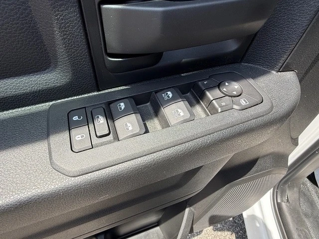 2026 Ram 3500 - Image 12 of 26