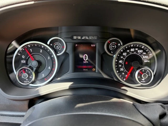 2026 Ram 3500 - Image 22 of 31
