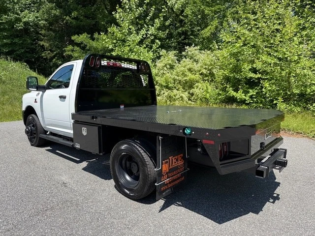 2026 Ram 3500 - Image 9 of 27