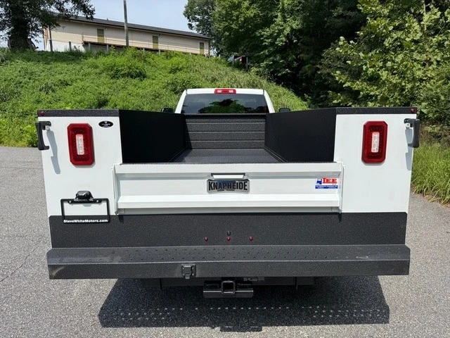 2026 Ram 3500 - Image 9 of 29