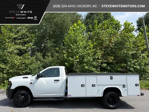 2026 Ram 3500 Tradesman Regular Cab 4x4