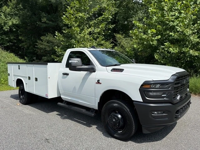 2026 Ram 3500 - Image 5 of 29
