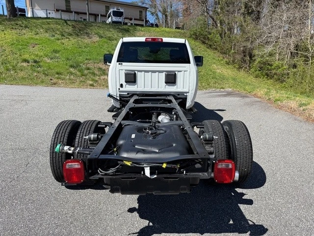 2026 Ram 3500 - Image 8 of 21