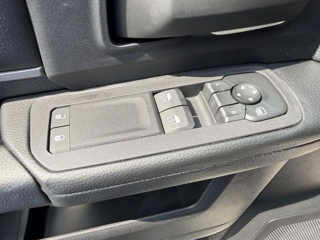2026 Ram 3500 - Image 16 of 29