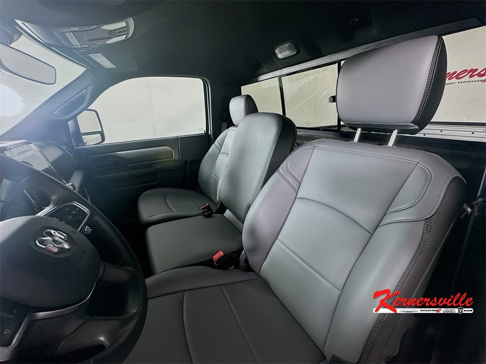 2026 Ram 3500 - Image 10 of 21