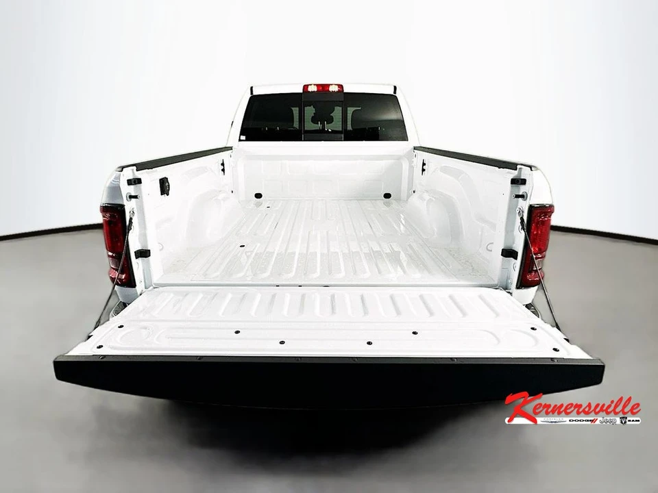 2026 Ram 3500 - Image 16 of 22