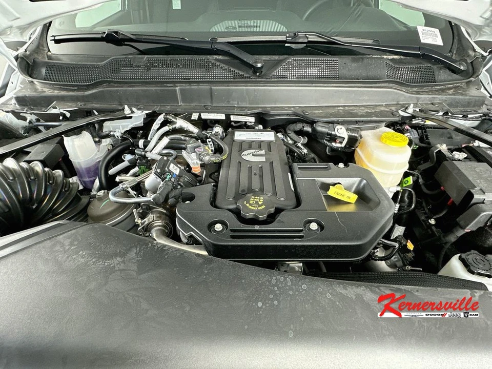 2026 Ram 3500 - Image 17 of 21