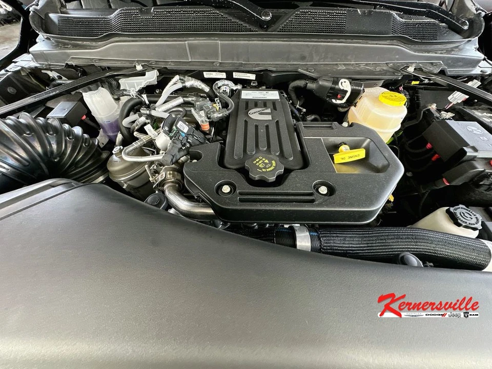 2026 Ram 3500 - Image 17 of 21