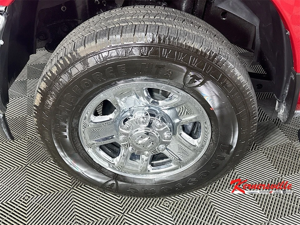 2026 Ram 3500 - Image 17 of 21