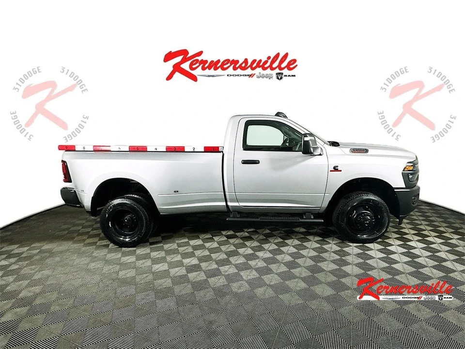 2026 Ram 3500 - Image 8 of 12
