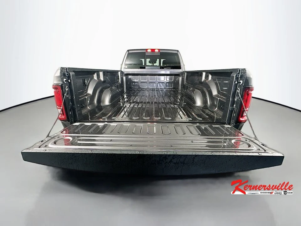 2026 Ram 3500 - Image 16 of 22