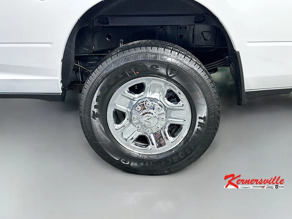2026 Ram 3500 - Image 17 of 21