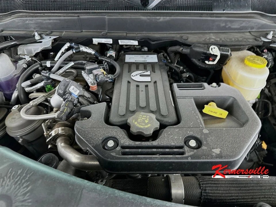 2026 Ram 3500 - Image 18 of 21