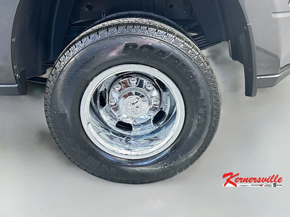 2026 Ram 3500 - Image 17 of 21