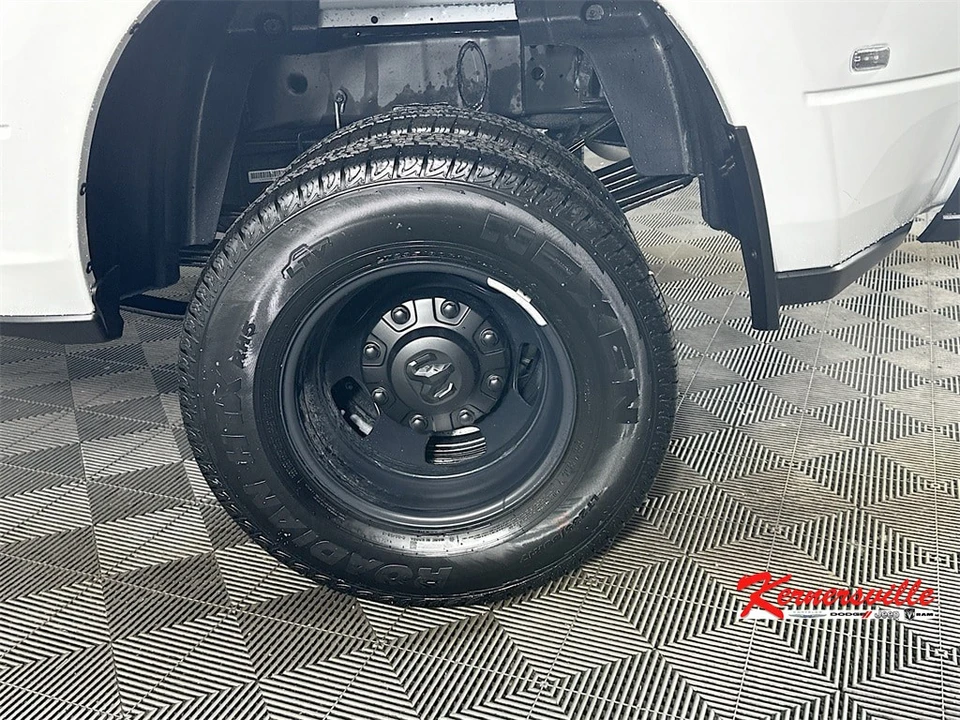 2026 Ram 3500 - Image 20 of 21