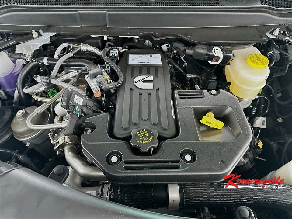 2026 Ram 3500 - Image 17 of 21