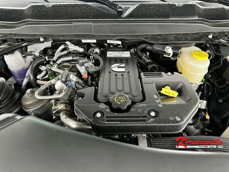 2026 Ram 3500 - Image 17 of 21