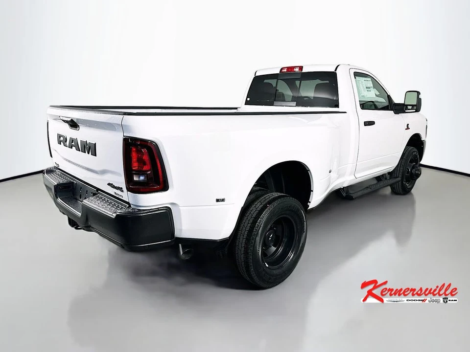 2026 Ram 3500 - Image 7 of 22