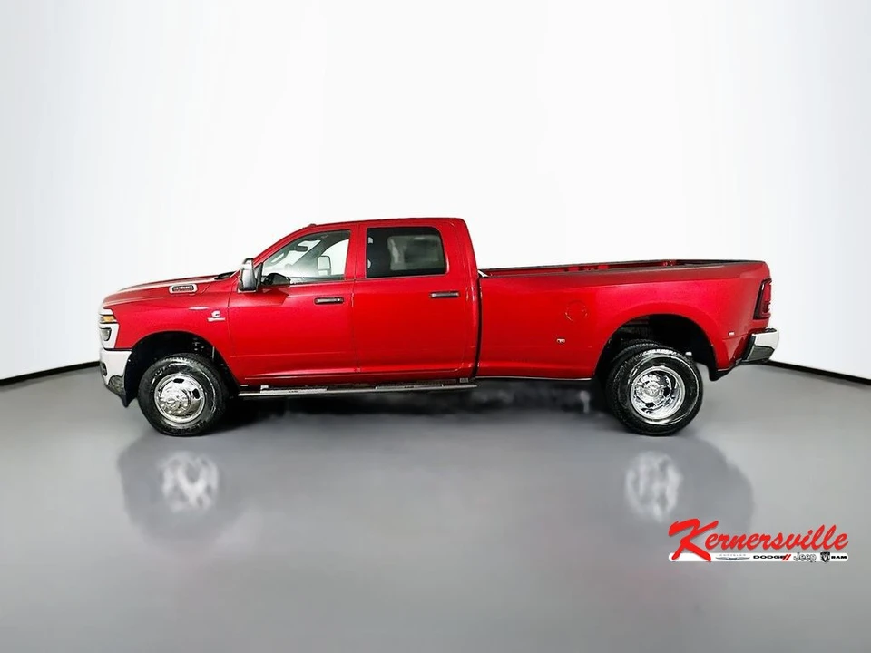 2026 Ram 3500 - Image 4 of 21