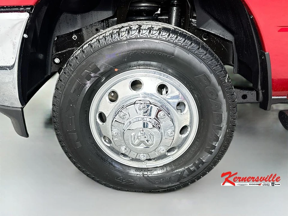 2026 Ram 3500 - Image 18 of 22