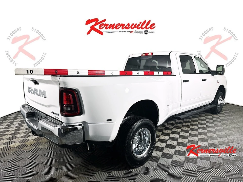 2026 Ram 3500 - Image 7 of 20